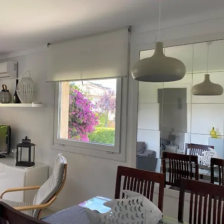 Stil Mar Anna Blue- Piscina De Sal Y Tenis Apartman L' Escala