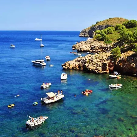 Stil Mar Anna Blue- Piscina De Sal Y Tenis L' Escala